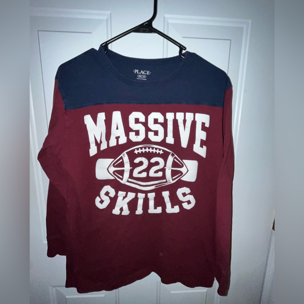 VGUC Children’s Place Boy’s “Massive Skills” Long-sleeved Top - Sz XXL/16